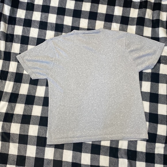 Sparkly silver T-shirt - Picture 2 of 2